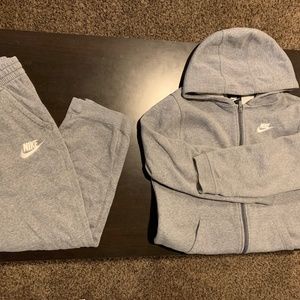Boys Nike Jog Suit